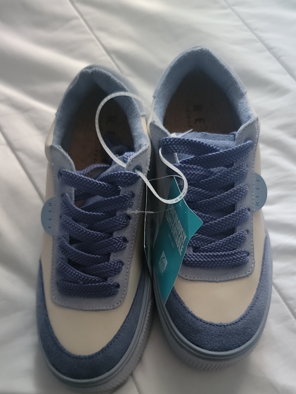 NWT Reef lay day lift shoes womens 8